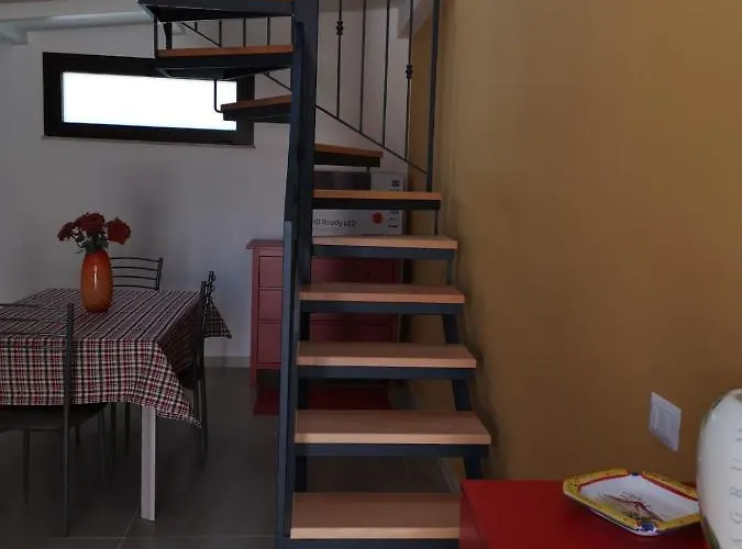 Engi * Arenella (Syracuse)